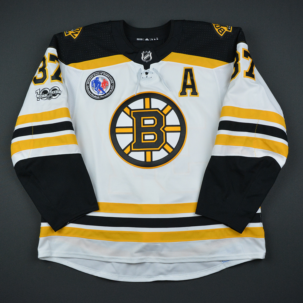 Lot Detail - Patrice Bergeron - Boston Bruins - 2017 Hockey Hall of Fame Game - Game ...