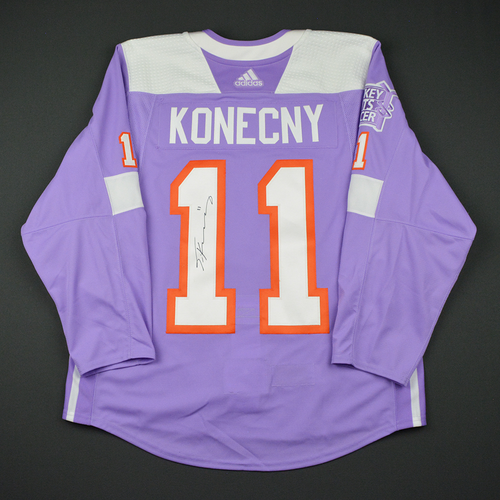 travis konecny shirt