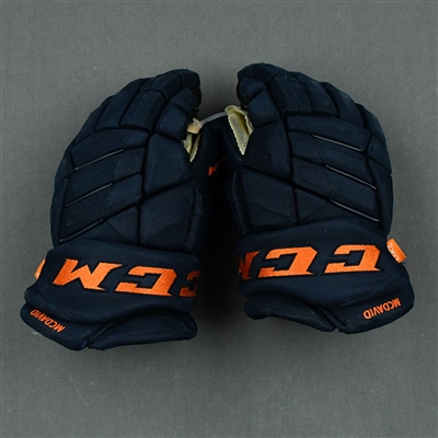 Connor McDavid - Edmonton Oilers - CCM Gloves - Photo-Matched to 11 Games, April 26 - June 4, 2022 - Matched to 44th Goal, 79th Assist & 123rd Point of Season