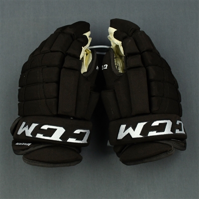 Patrice Bergeron - 2019 Winter Classic Game-Worn Gloves