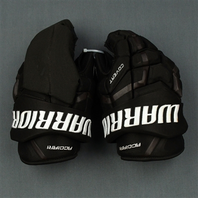 Noel Acciari - 2019 Winter Classic Game-Worn Gloves