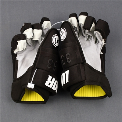Zdeno Chara - 2019 Winter Classic Game-Worn Gloves