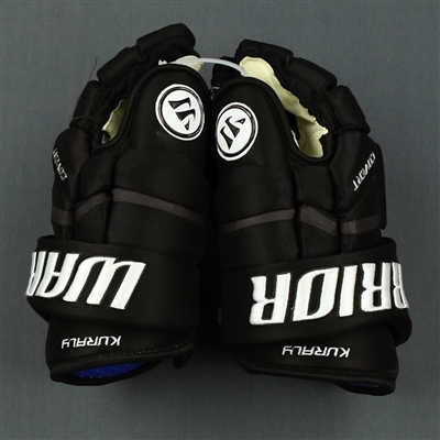 Sean Kuraly - 2019 Winter Classic Game-Worn Gloves