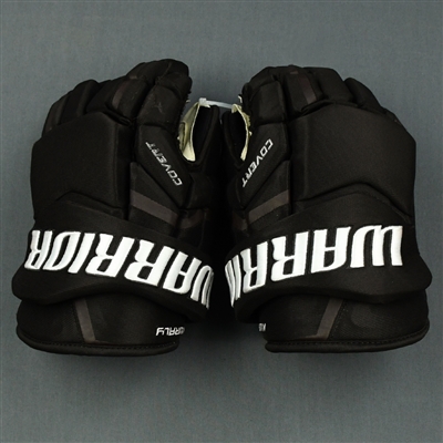 Sean Kuraly - 2019 Winter Classic Game-Worn Gloves