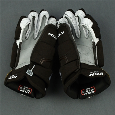 Charlie McAvoy - 2019 Winter Classic Game-Issued Gloves