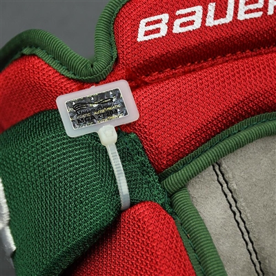 Pavel Zacha - Game-Worn Heritage Gloves - 2019-20 NHL Season