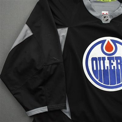 Cam Talbot - Edmonton Oilers - Practice-Worn Jersey - 2016-17 NHL Season