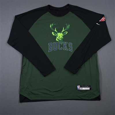 Giannis Antetokounmpo - Milwaukee Bucks - City Edition Long-Sleeved Shooting Shirt - Worn 12/25/2021  - 2021-22 NBA Season