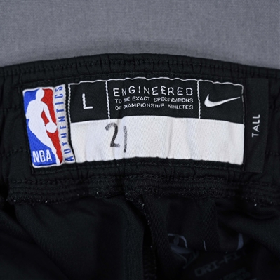 Jrue Holiday - Milwaukee Bucks - Game-Issued City Edition Pants  - 2021-22 NBA Season